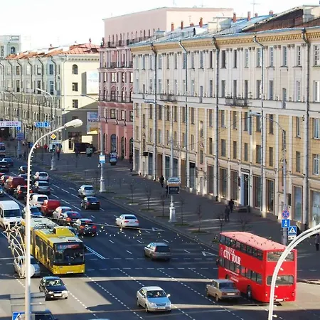 Apartment Lenina,4 *